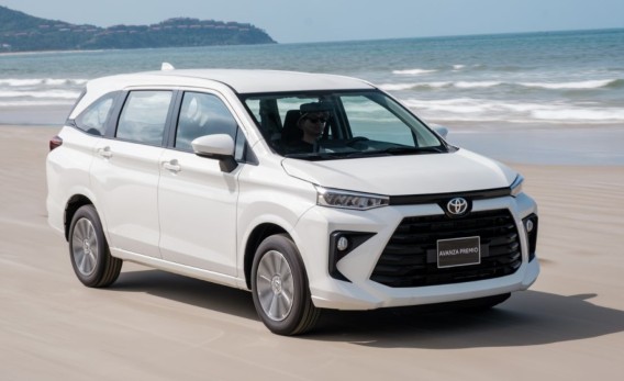 Nội thất Toyota Avanza Premio 2023: Hình ảnh, giá lăn bánh và ưu đãi 04/2023