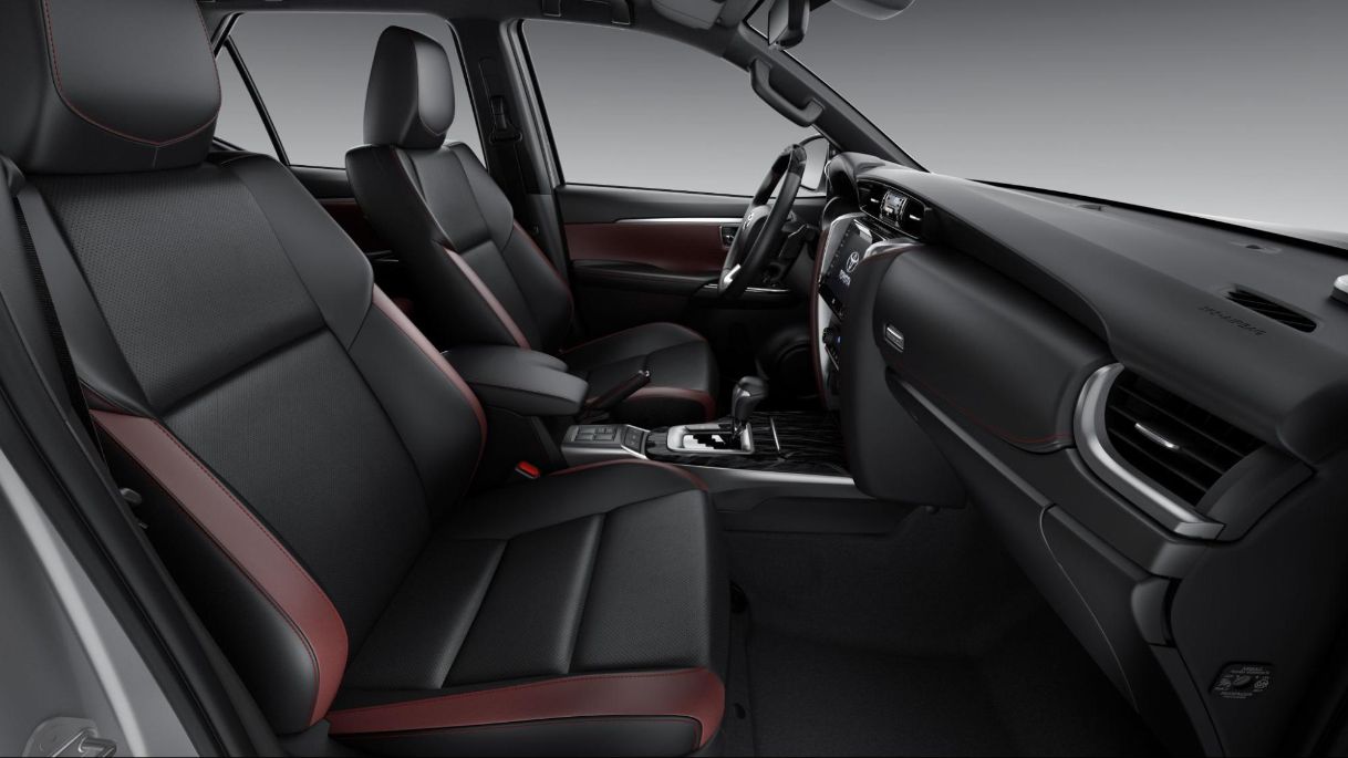Nội thất Fortuner đẹp, tinh tế